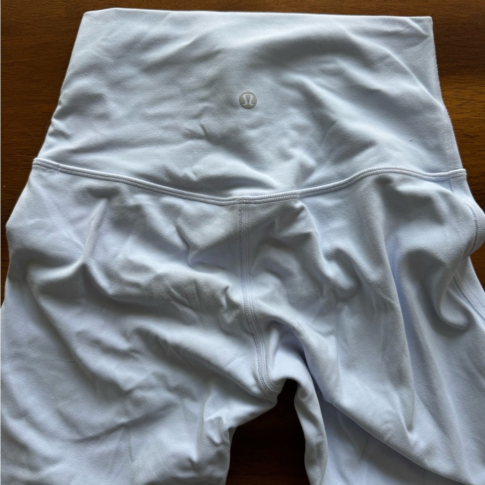 Lululemon White High-Waisted Leggings